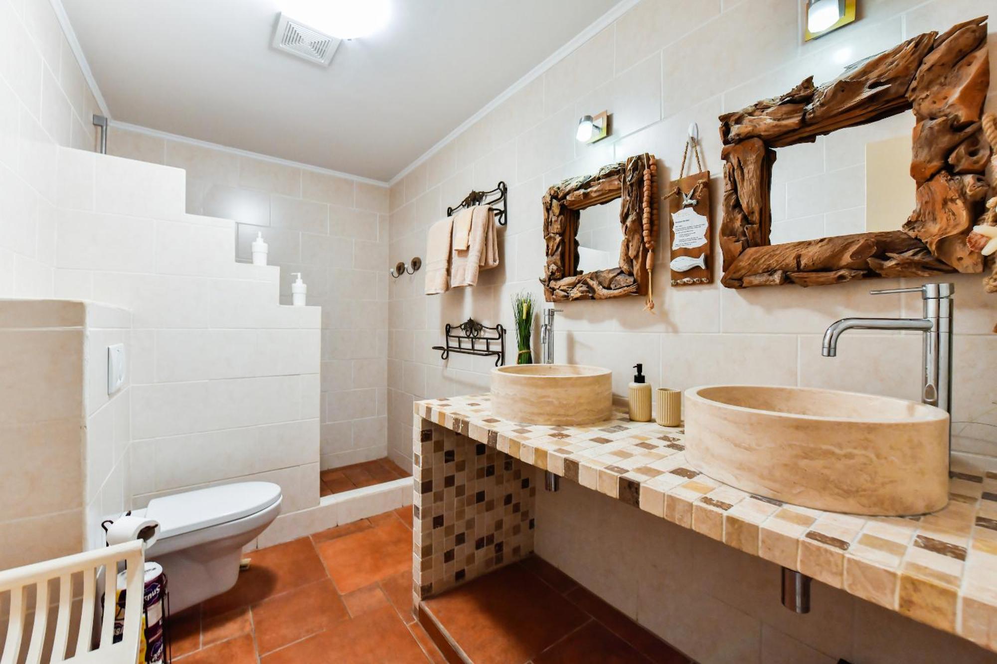 Brisas Studio Apartments (Adults Only) Palm Beach Eksteriør billede